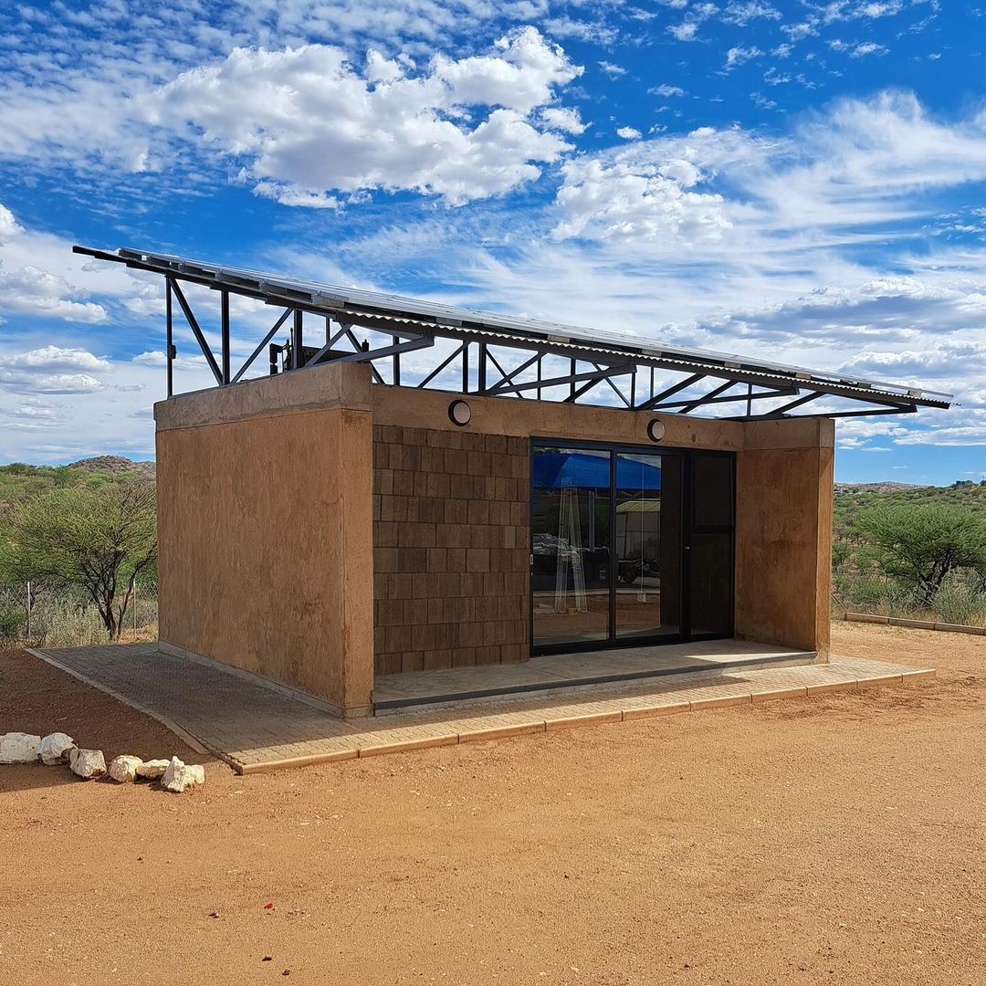 MycoHab construiu a primeira estrutura do mundo feita com tijolos à base de micélio. 5